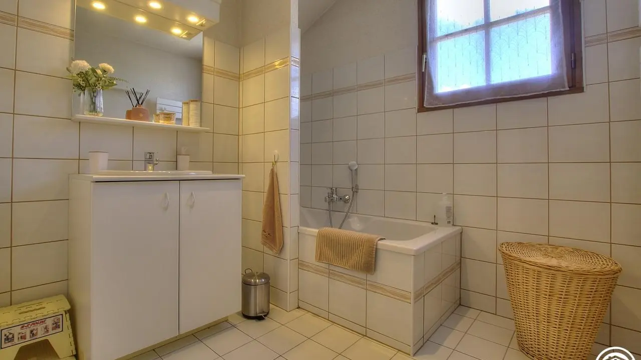 Baignoire, lavabo