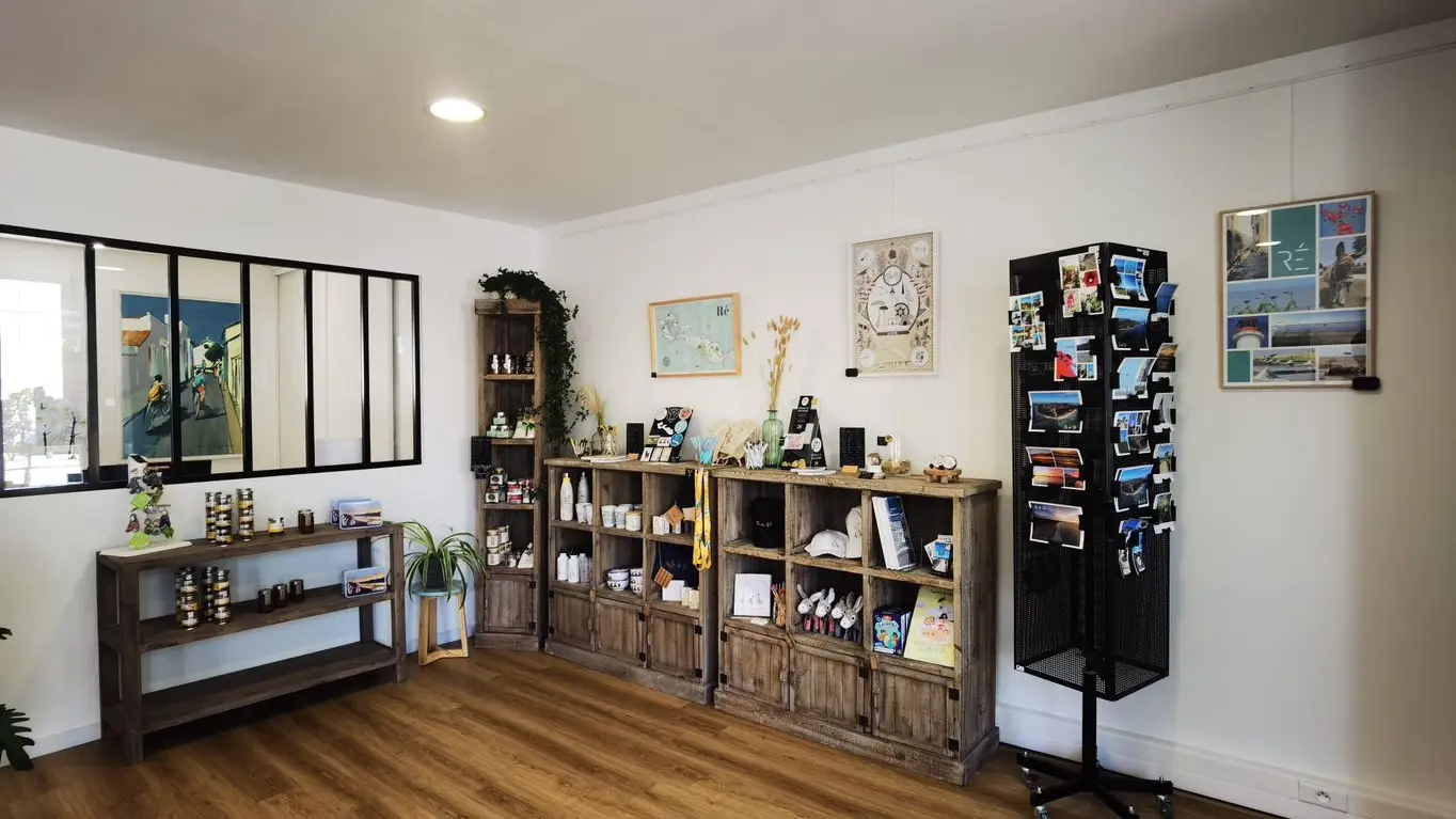 Bureau d'accueil de Loix - Espace boutique