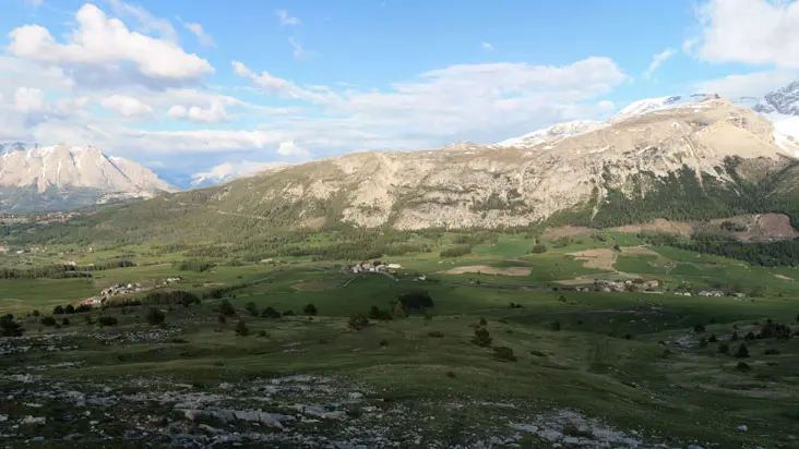 Plateau du Col du Festre sur le circuit VTT n°4, Dévoluy, Hautes-Alpes