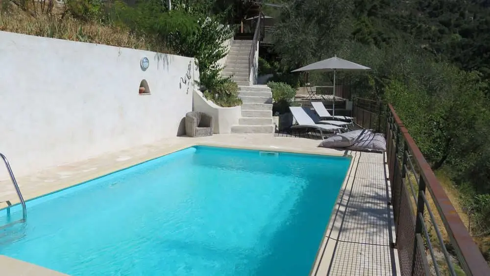 Gîte les Figaires - Piscine privée - Gîtes de France Alpes-Maritimes