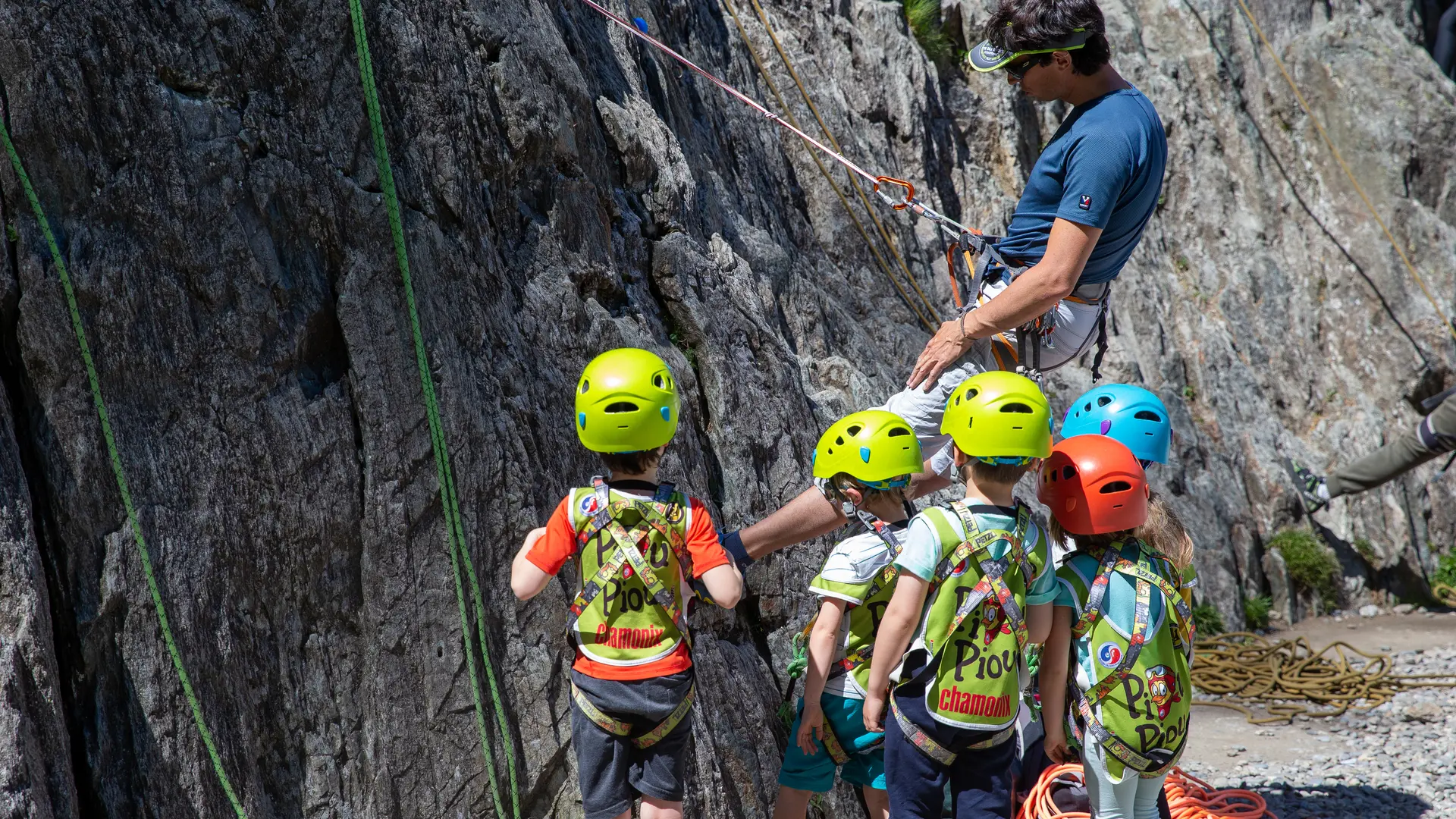 Première approche de l'Escalade avec les PIOU PIOU - 4/7 ans