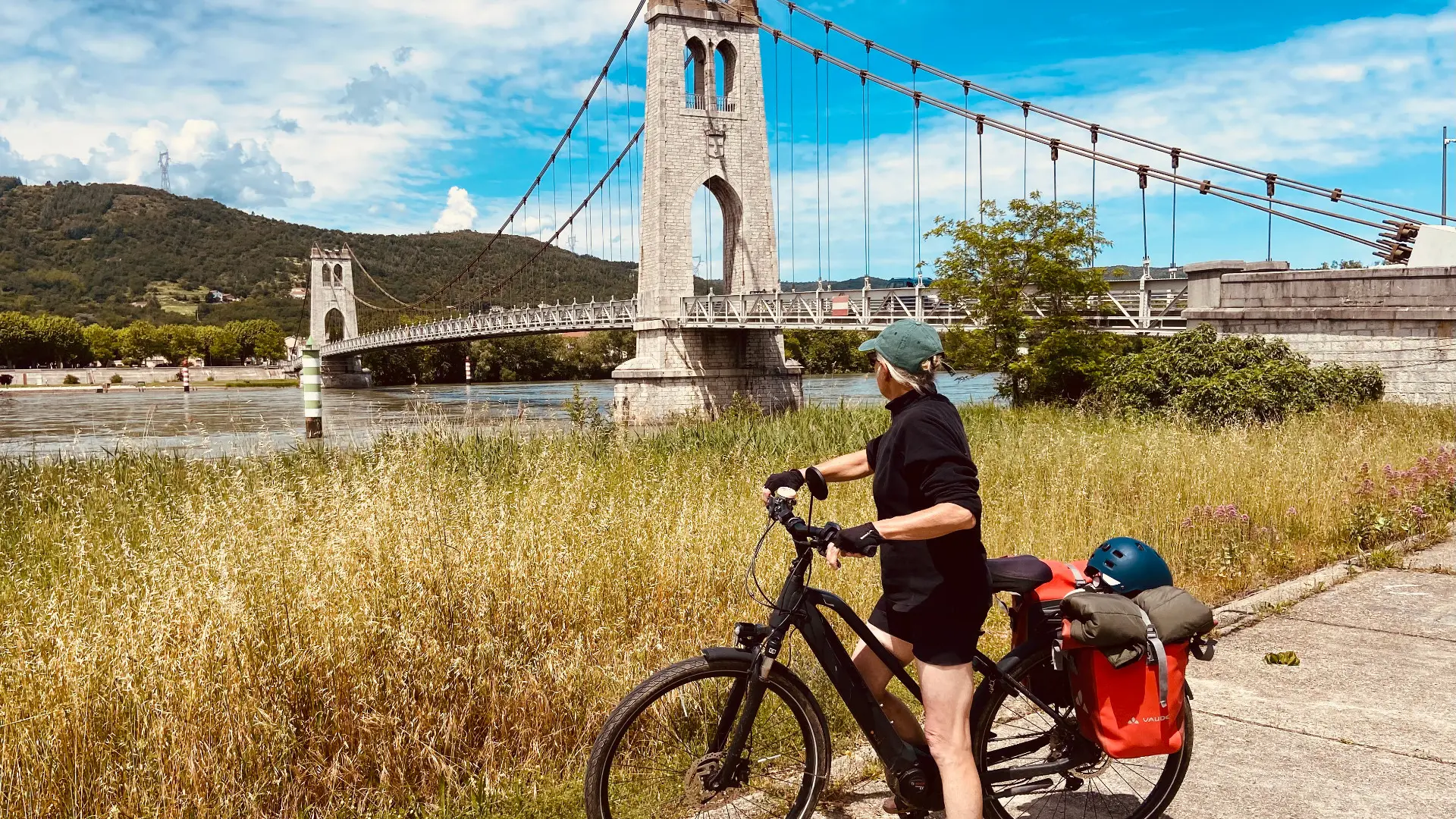 via rhôna