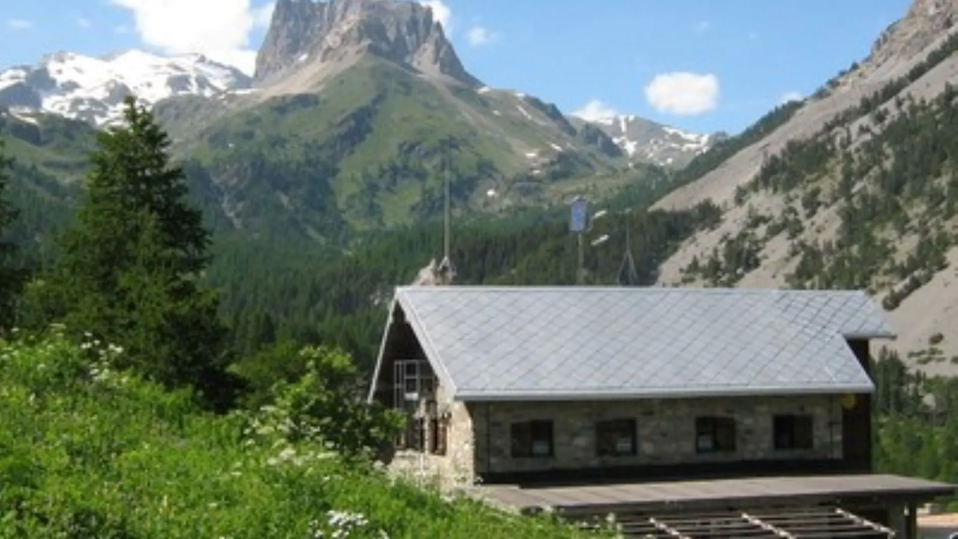 refuge dormir tour du thabor