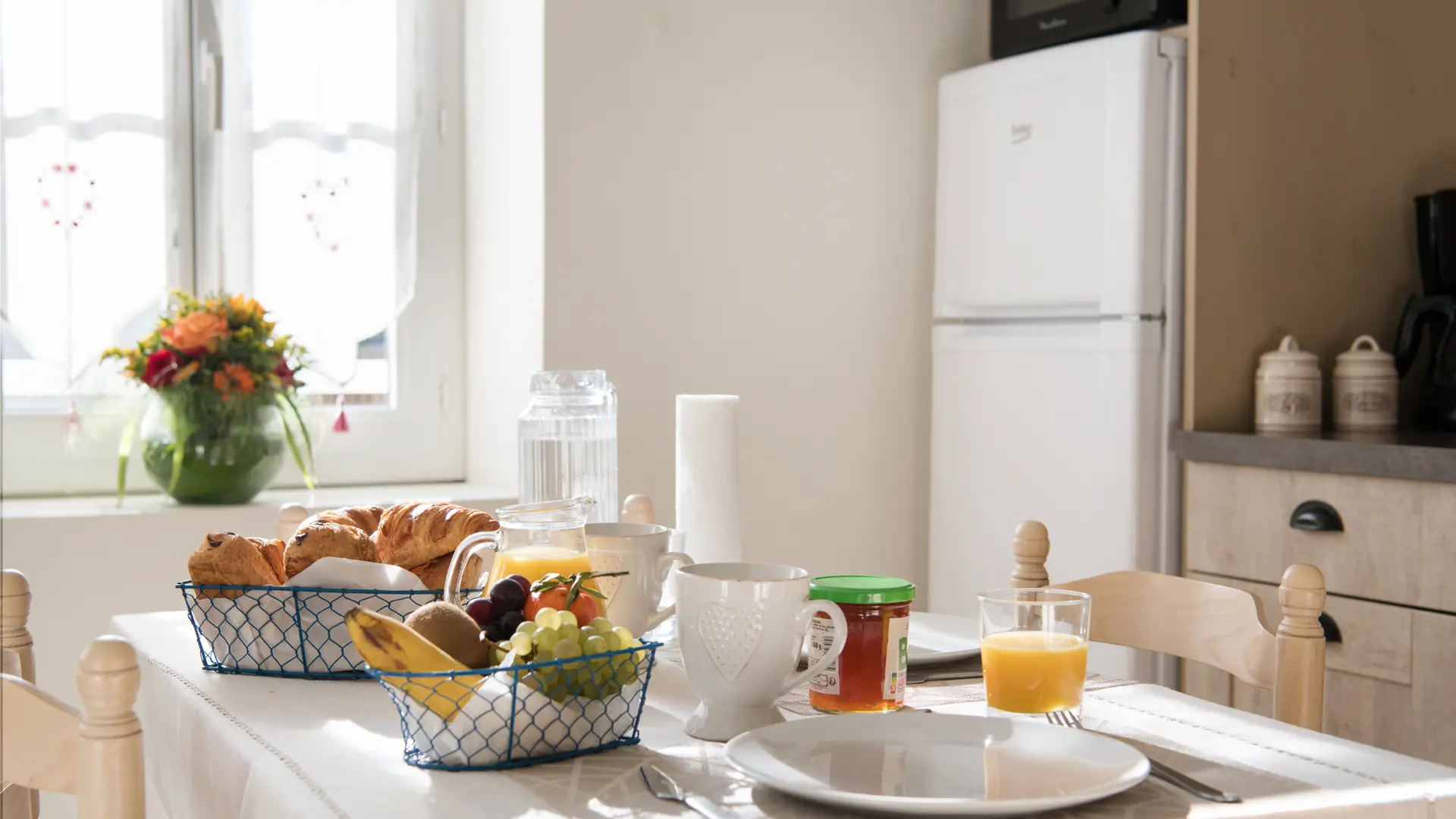 CUISINE / SALLE À MANGER