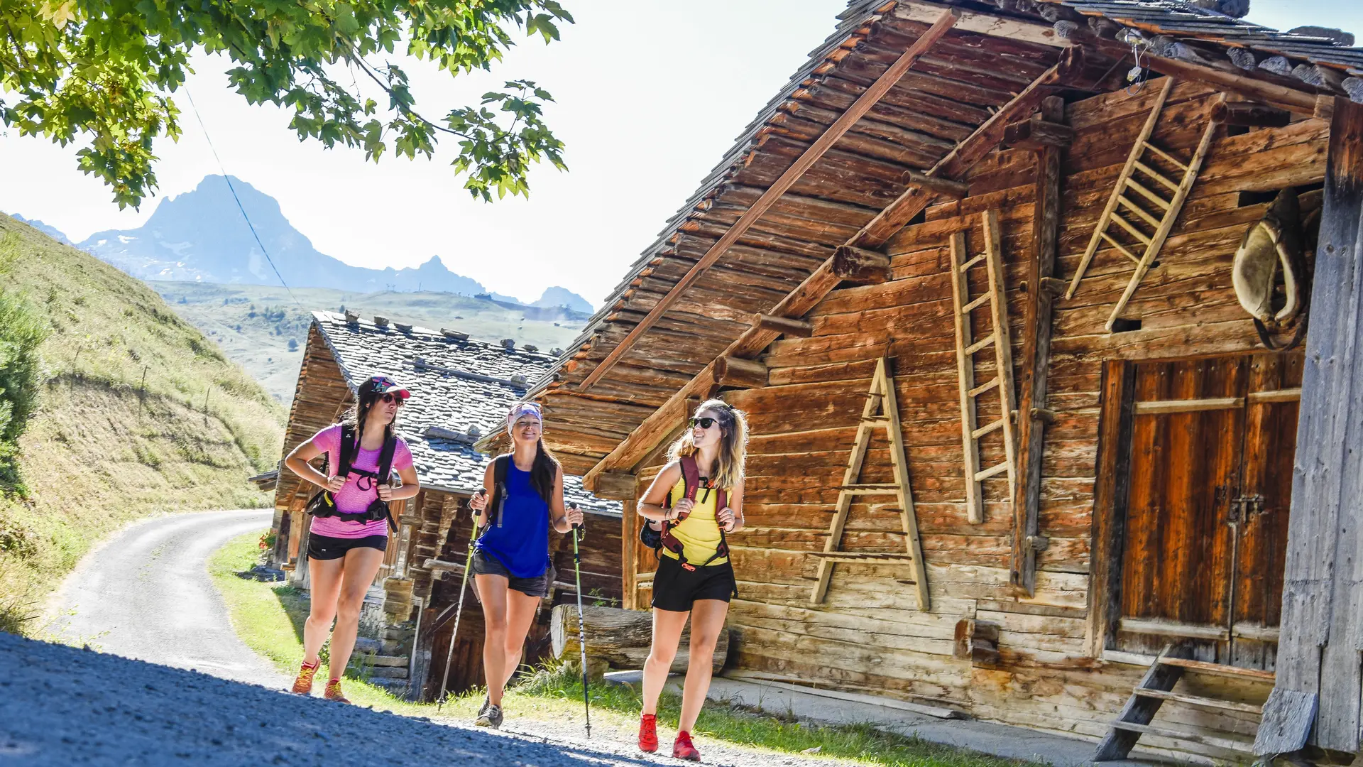 Tour du Mont Lachat de Châtillon randonnée au Grand-Bornand