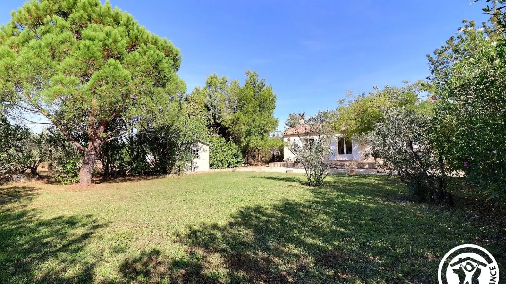 villa du soleil jardin ombragé privé