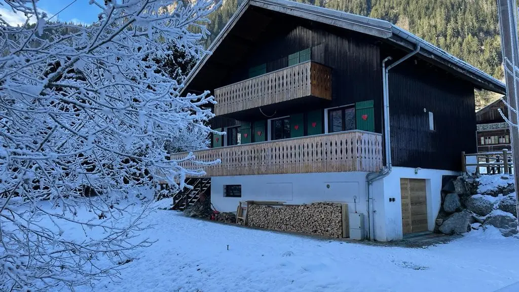 Le chalet en hiver
