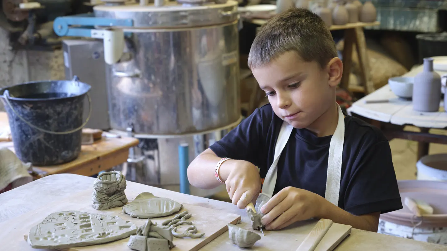 atelier-poterie_Vivaterre_Chamnon-sur-Lignon©Jean Marc VIDAL-Office de tourisme du Haut-Lignon©Jean Marc VIDAL-Office de tourisme du Haut-Lignon
