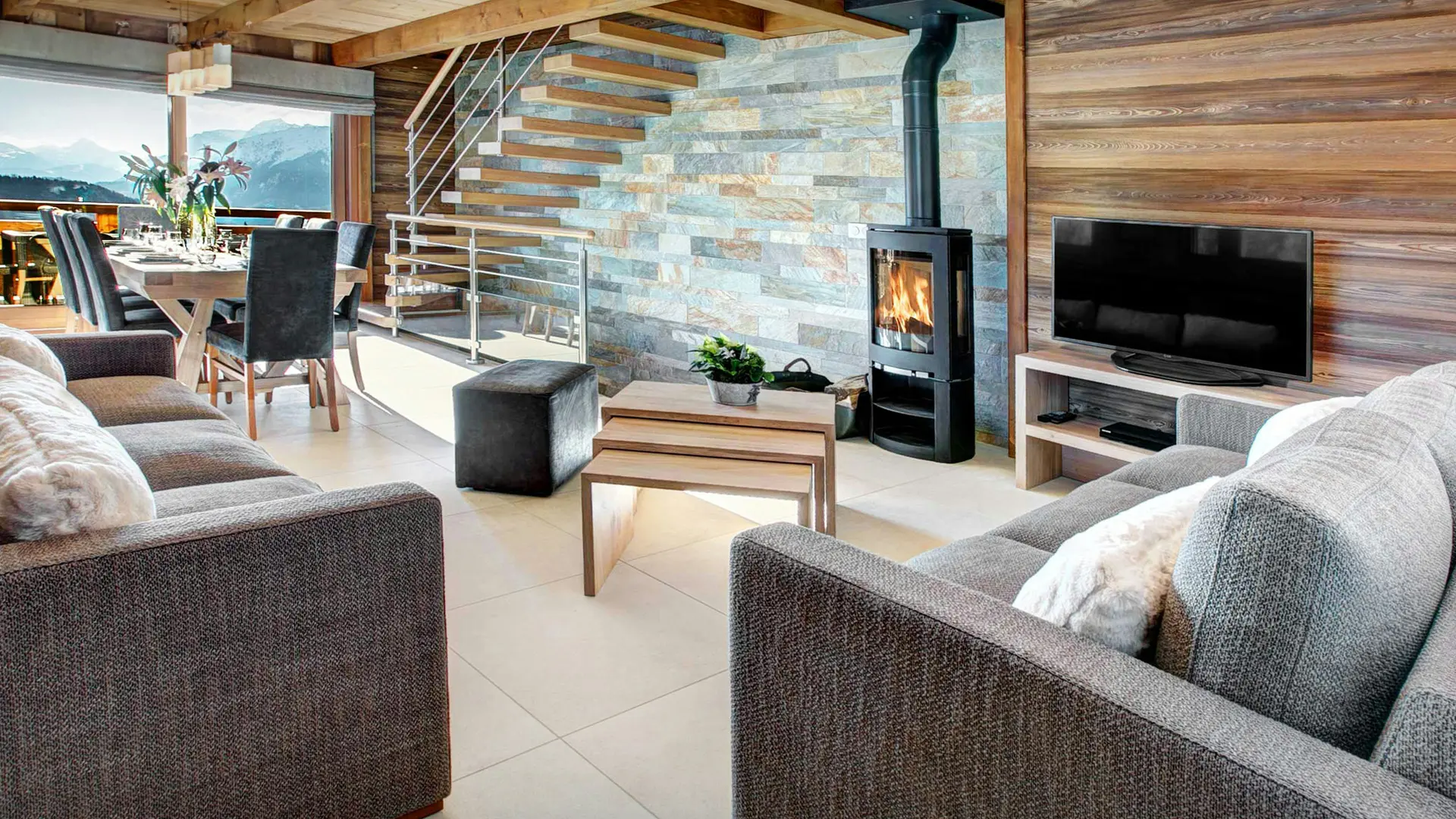 Chalet Le Nova - OVO NETWORK