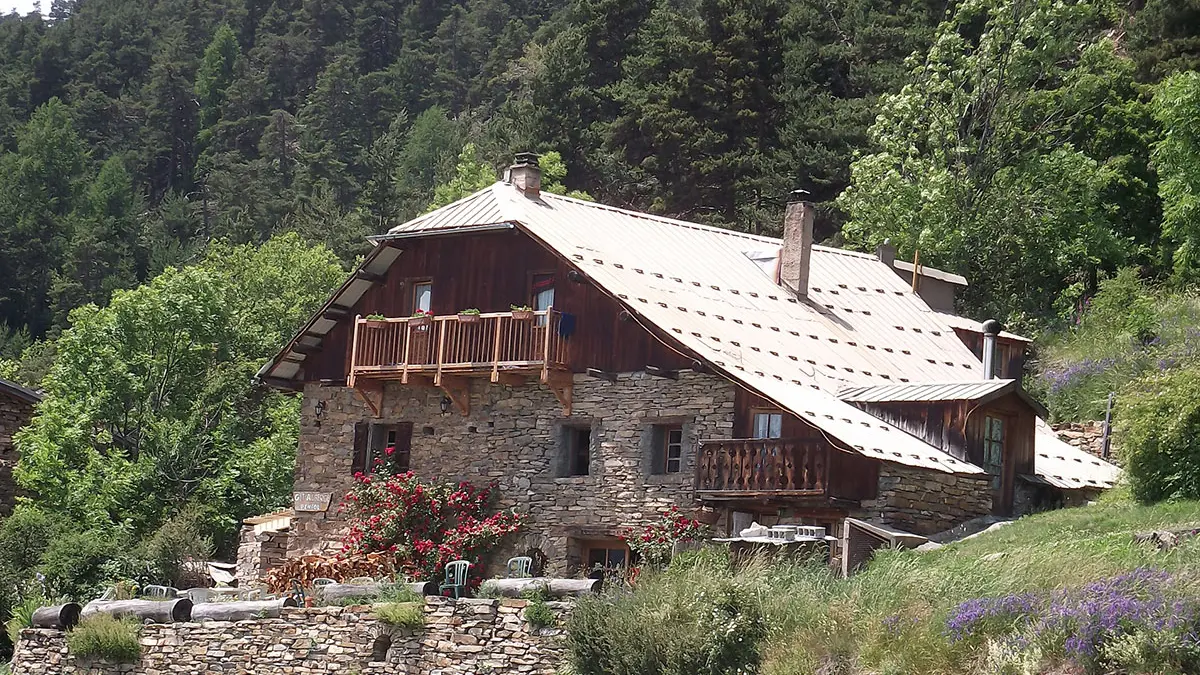 Extérieur Git'auberge Pinfol