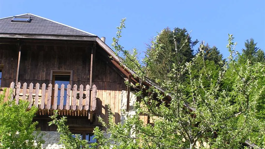 le balcon de la chambre