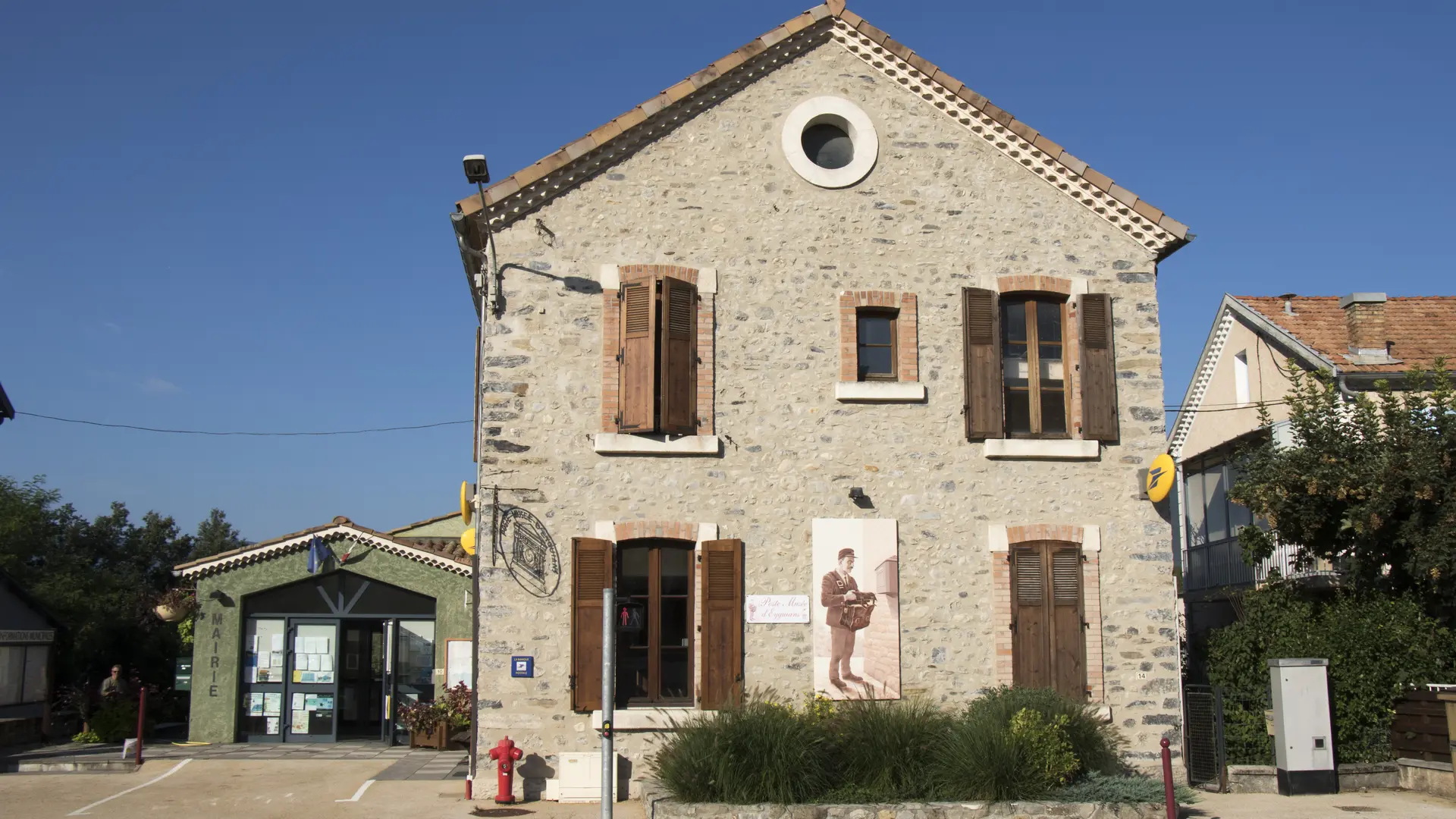 La Poste Musée d'Eyguians à Garde-Colombe