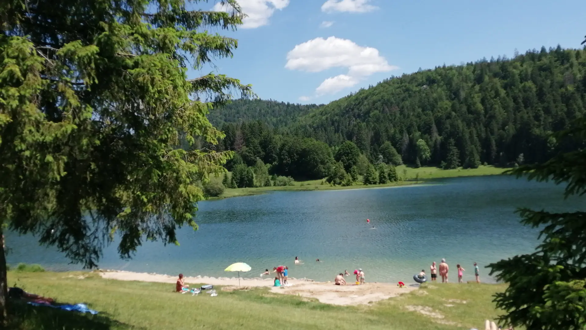Baignade lac Genin