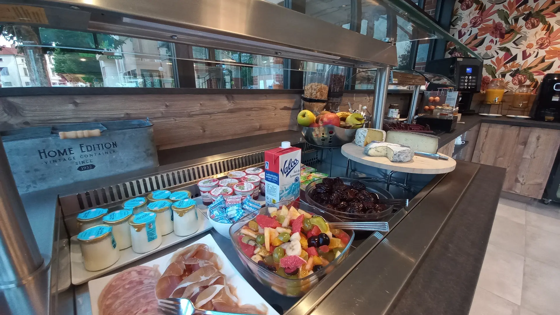 buffet petit déjeuner