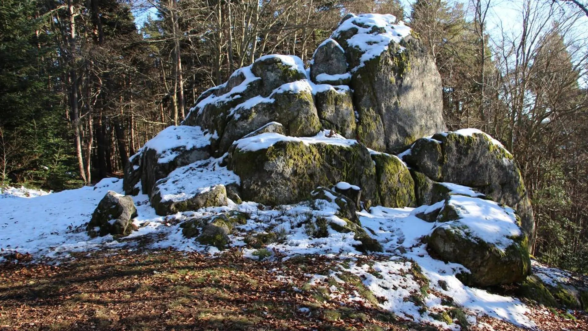 La Roche Druidique sous la neige