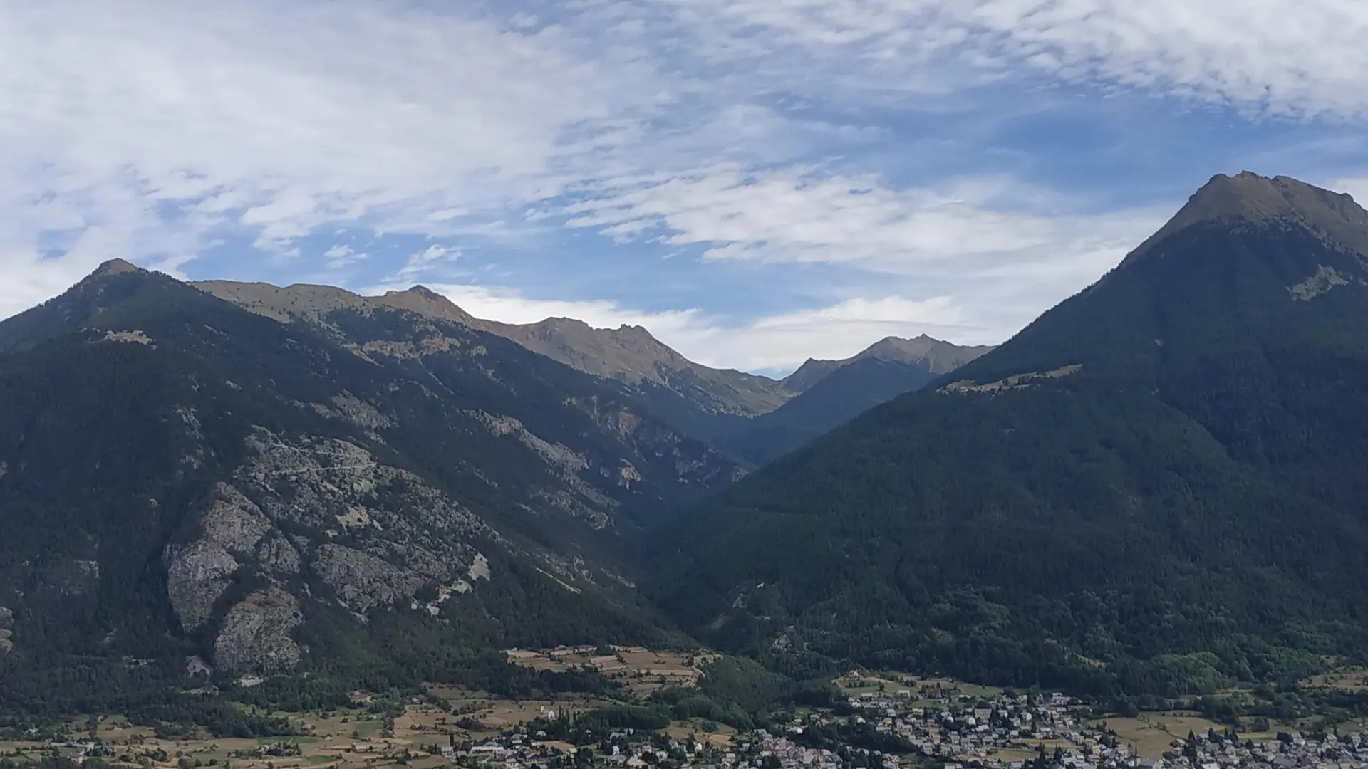 Vue depuis le promontoire rocheux