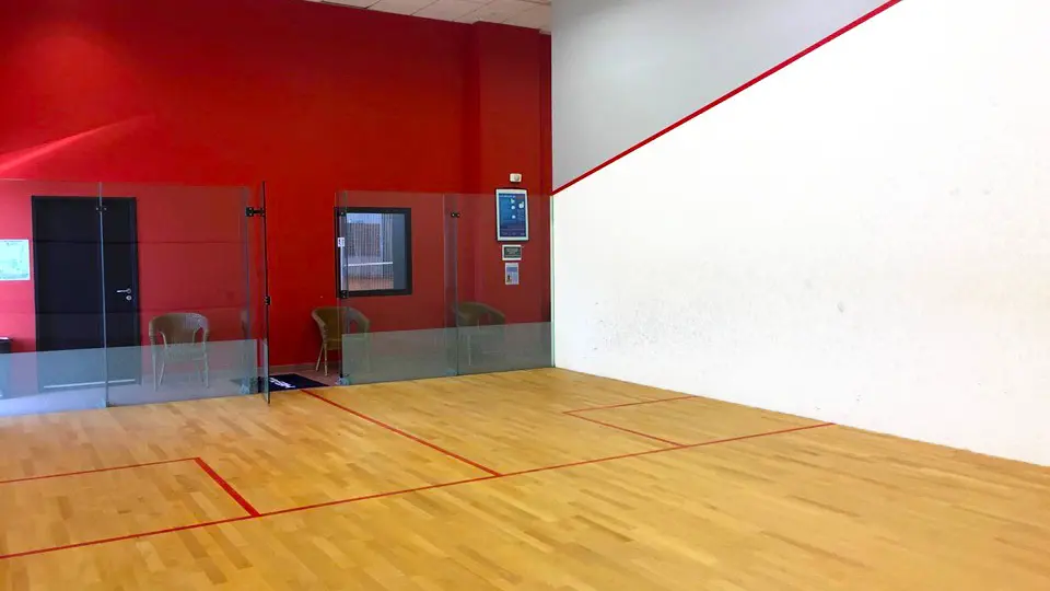 Terrain de squash 1