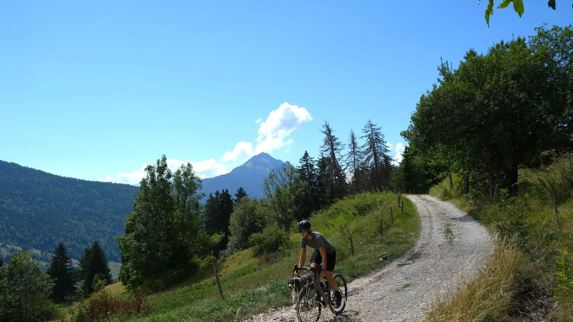 Tour de la Tournette en Gravel