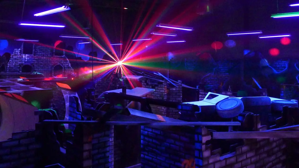 lasergameaixlesbainsrivieradesalpeslaser13