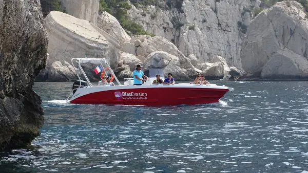 Private boat tour into the Calanques National Park