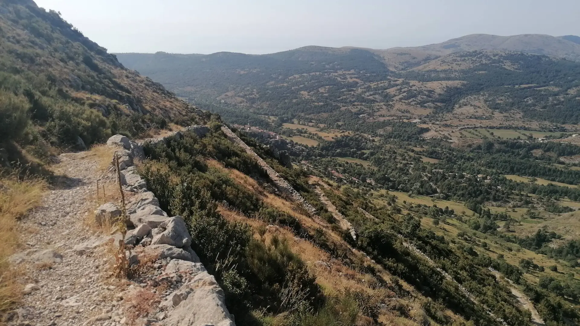 Vue sur Coursegoules