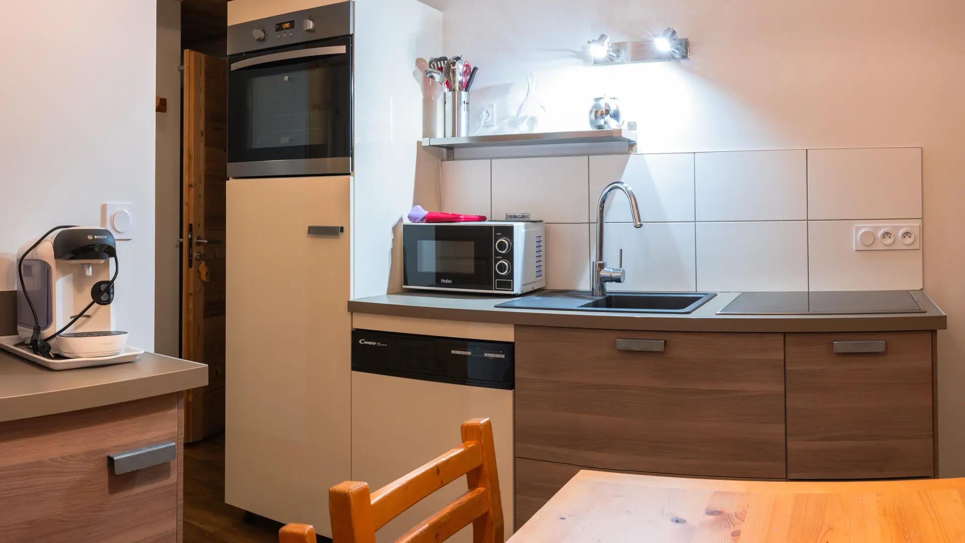 Salle à manger / cuisine