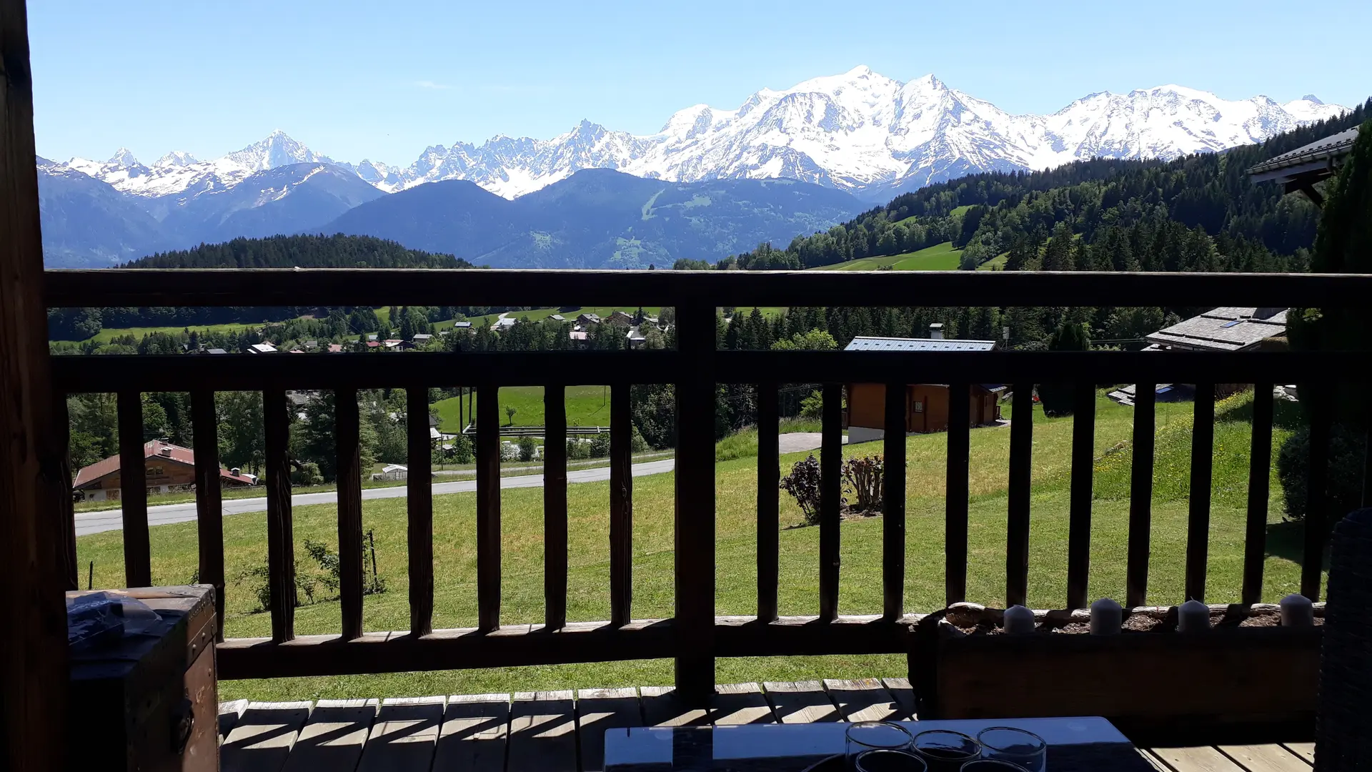 Vue Mont-Blanc avec balcon