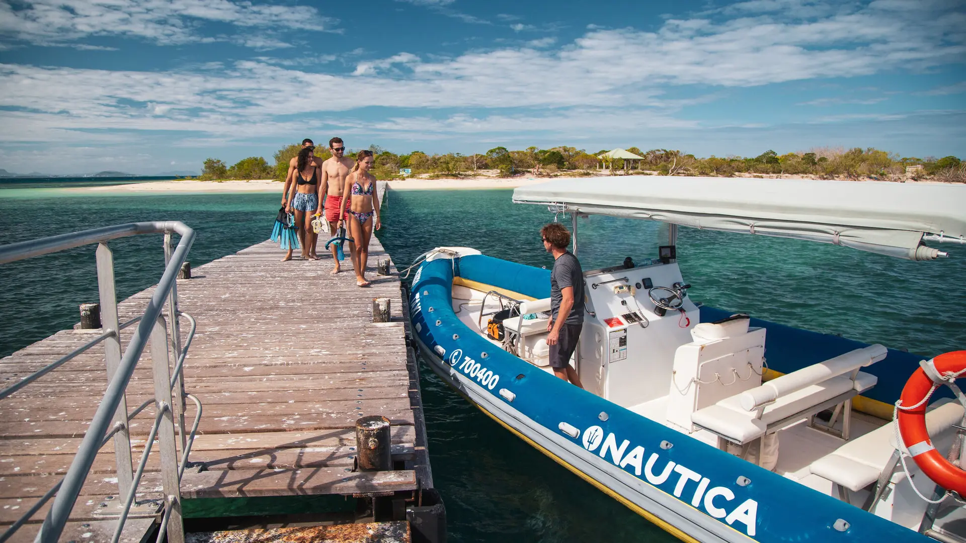 Nautica Taxi Boat