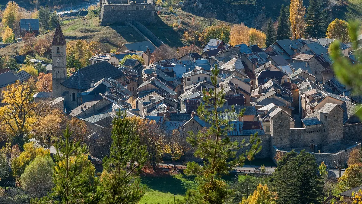 Enceinte fortifiée Colmars automne