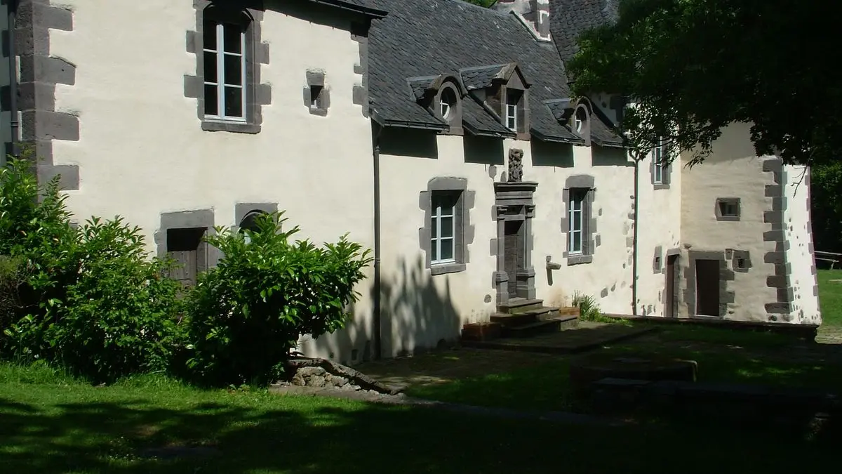 Manoir de Veygoux à Charbonnières-les-Varennes