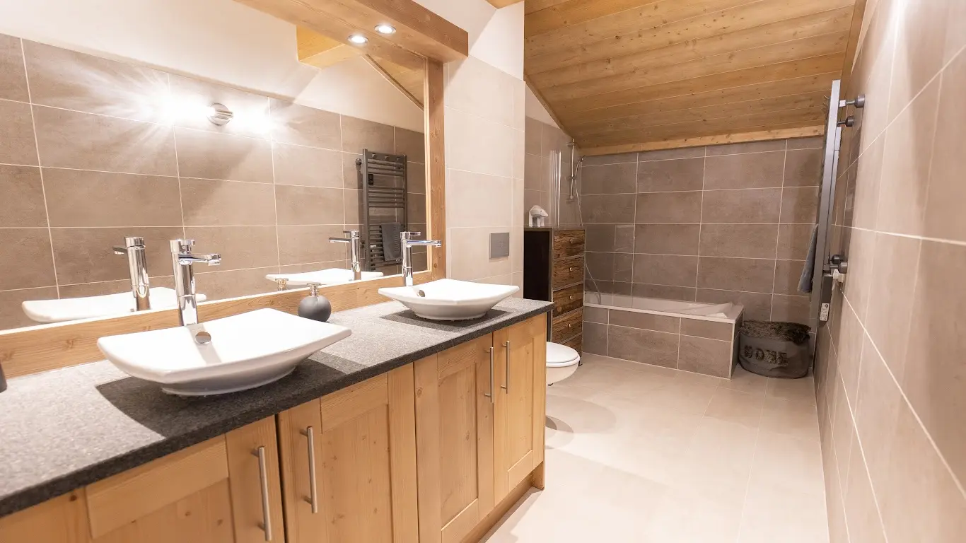 Salle de bain - 2ème étage