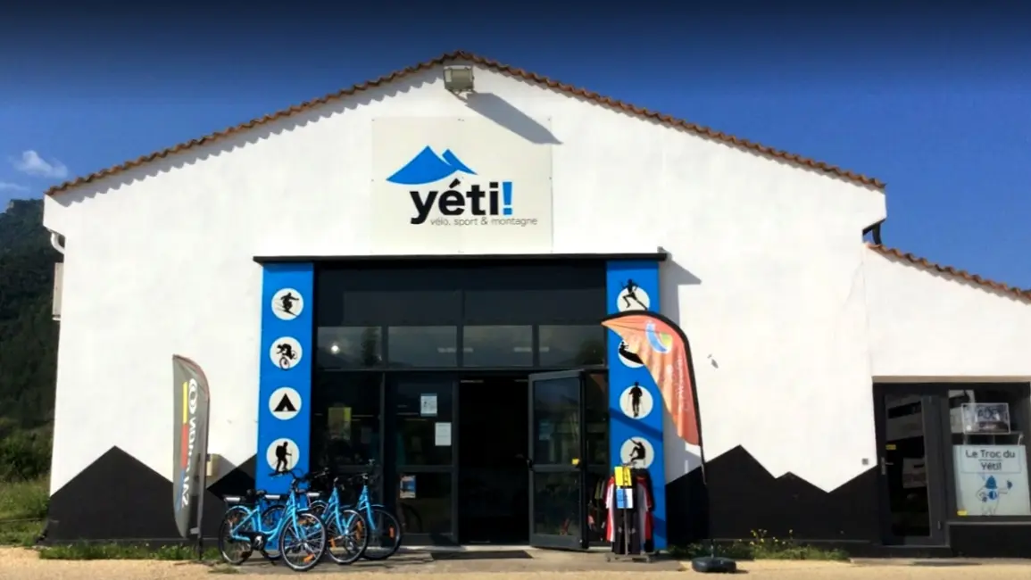 Devanture magasin sports