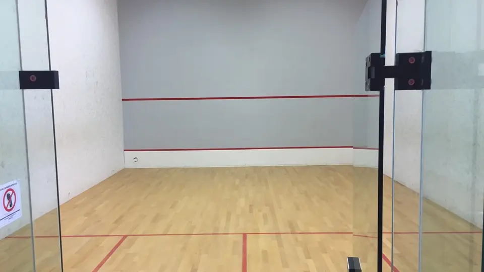 Terrain de squash 2