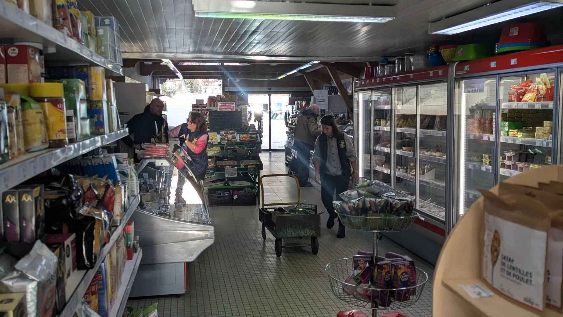 Supérette Proxi_Ceillac