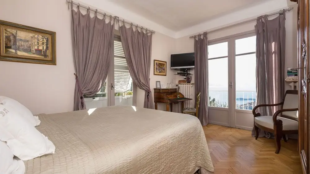 Chambre d hôte Domaine Pins Paul-Chambre Fuon Roussa-Eze-Gîtes de France Alpes-Maritimes