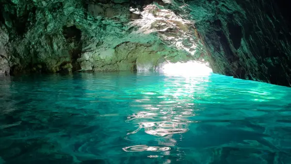 Private boat tour into the Calanques National Park