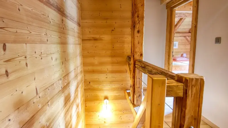 couloir accès chambre