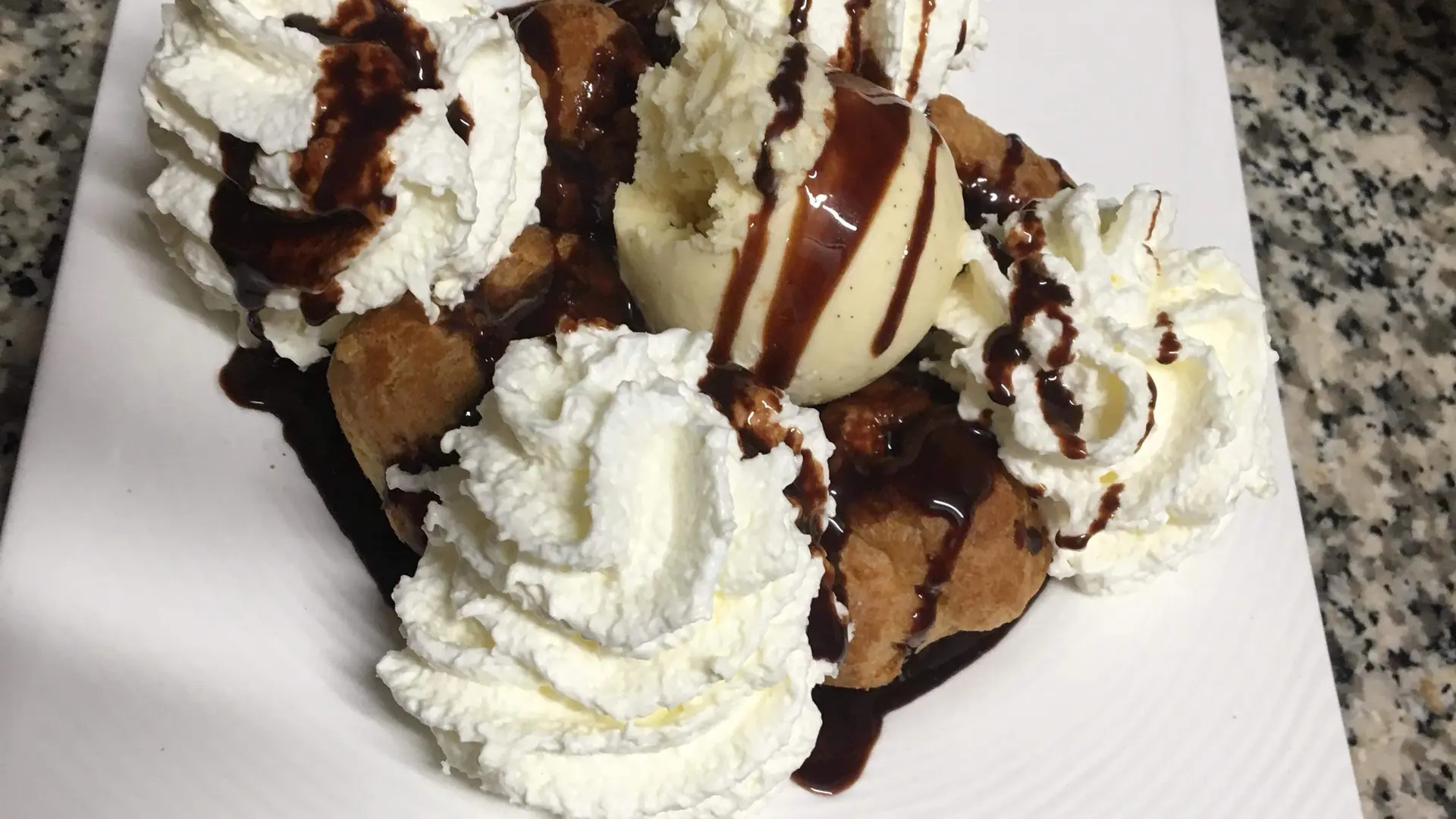 profiterole