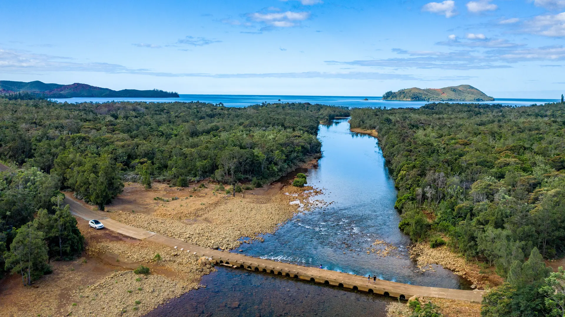 Vue sur le pont - Rivière Tô De