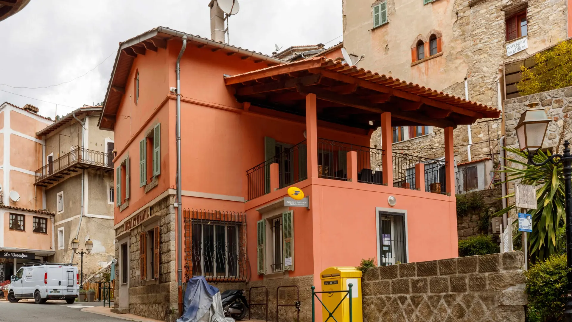 Edelweiss-Le bâtiment-Lucéram-Gîtes de France des Alpes-Maritimes