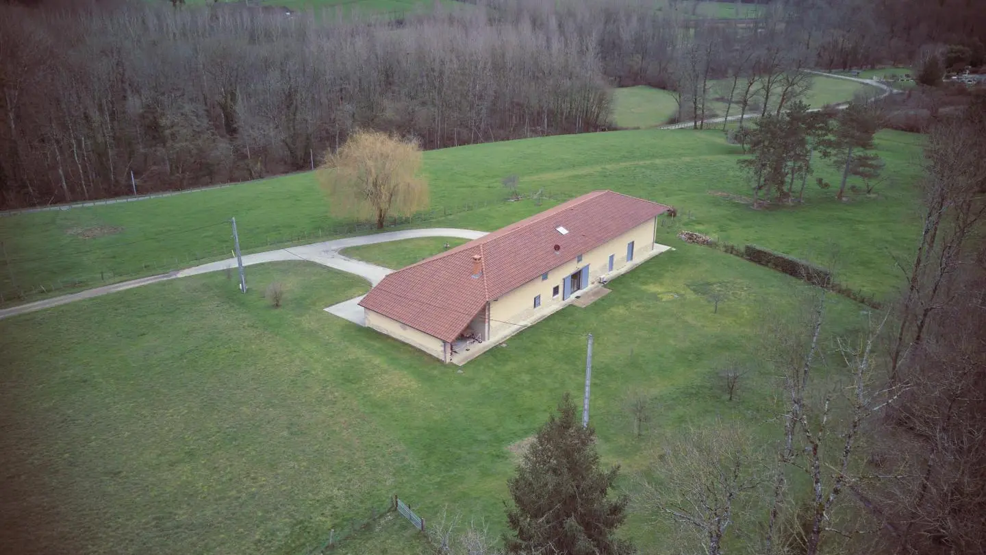 Arrière du gîte