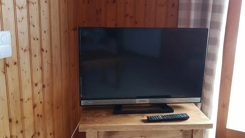 TV ECRAN PLAT