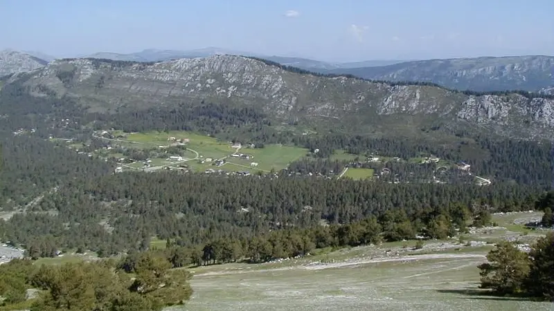 La Maison Commune-Plaine de Caille-Caille-Gîtes de France Alpes-Maritimes