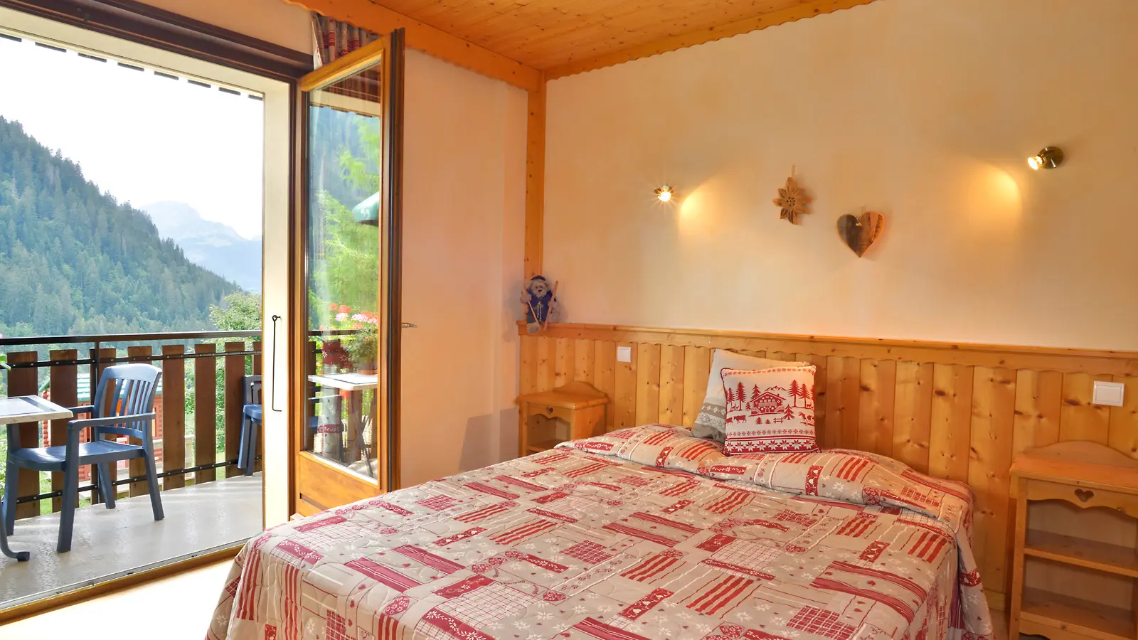 Chambre double et vue balcon