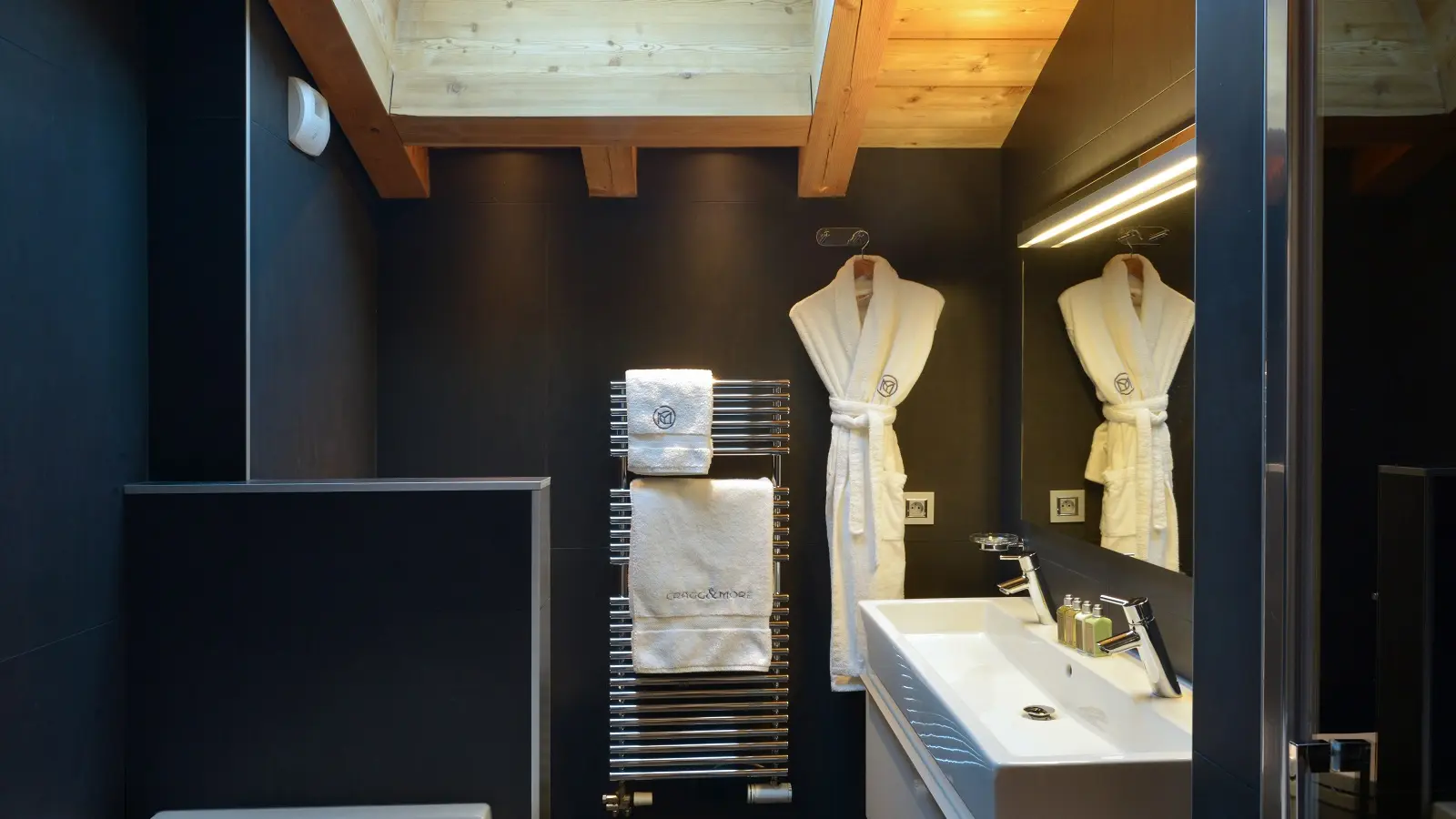 Amazon creek chamonix - salle de bain chalet Dalmore