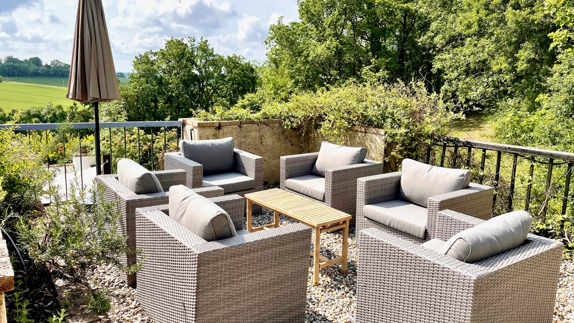 Salon extérieur - La Grange