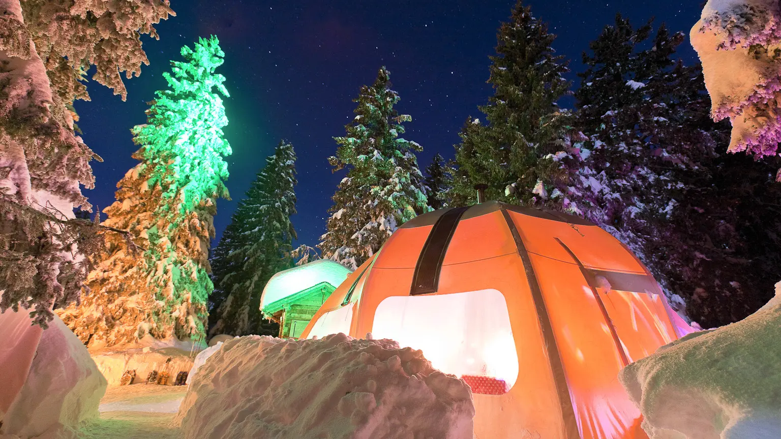 Eco-Bivouac Village d'igloos d'Annecy-Semnoz