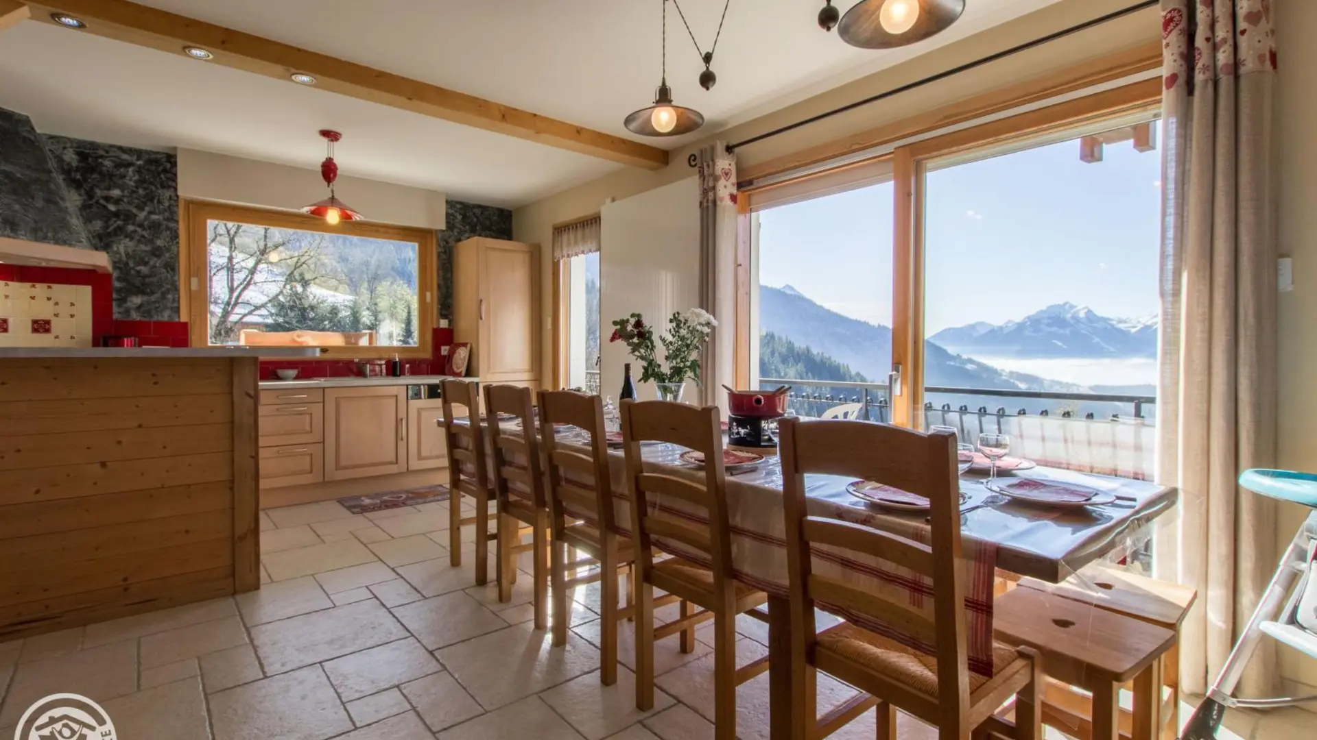 Grande salle à manger, appartement du Haut