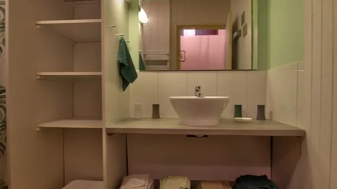 salle d'eau à l'étage