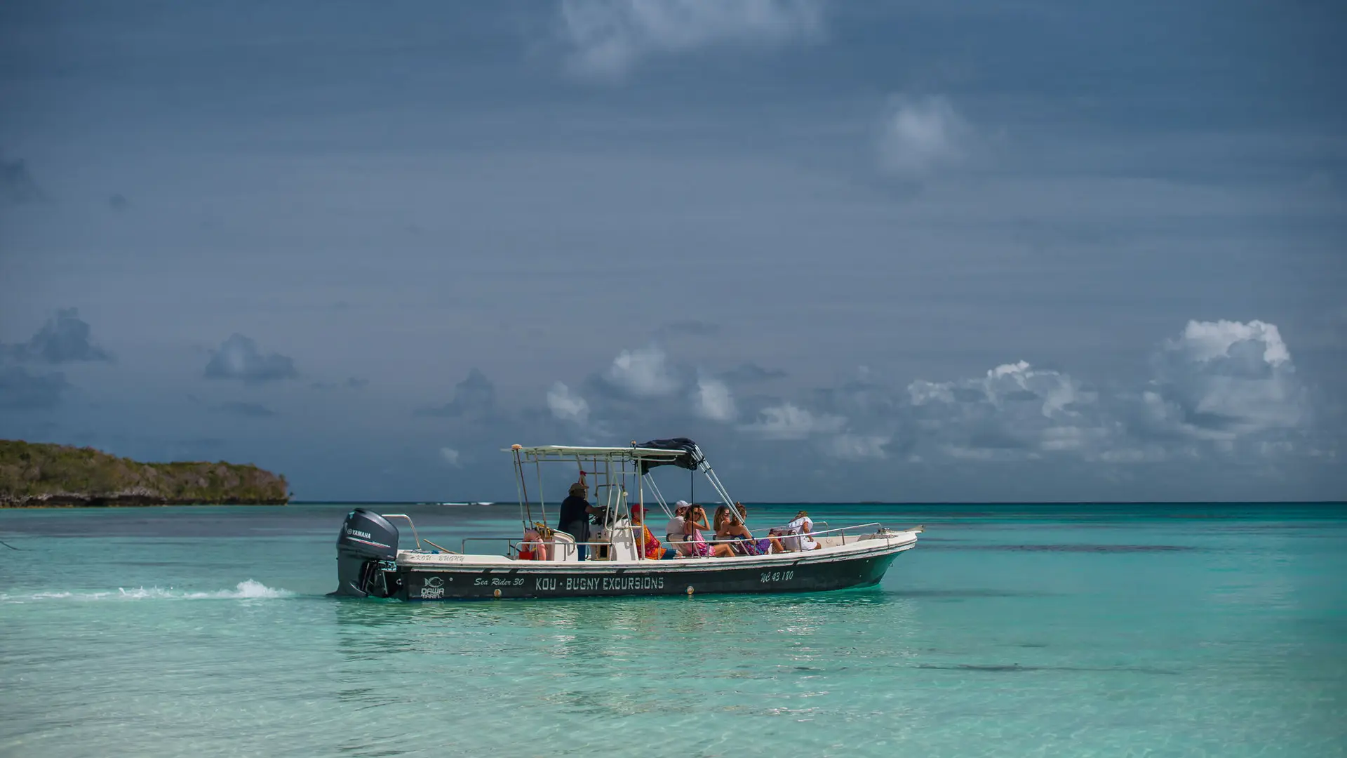 Water taxi - Kou Bugny Excursion